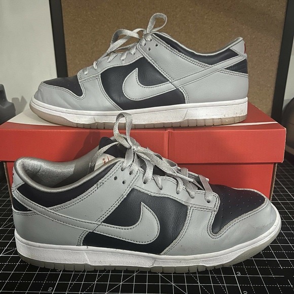 Used Women\'s Nike Dunk Low SP College Navy Grey SIZE 12 W 10.5 M Georgetown Hoya main image 8